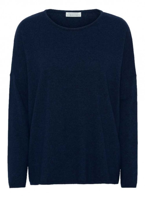 Strik sweater Stella Night Blue fra Gorridsen Design med O-neck